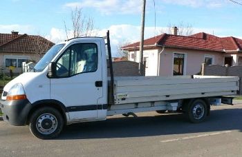 kisteherauto-berles-platos.jpg